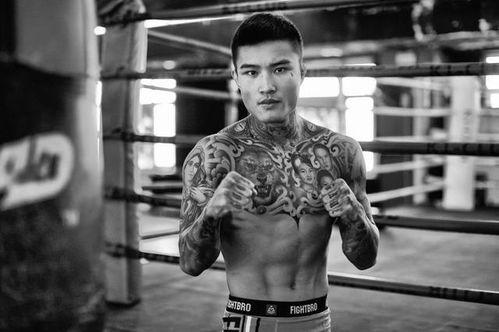 陈子豪搏击爆料视频,揭秘幕后真相与精彩瞬间  第2张